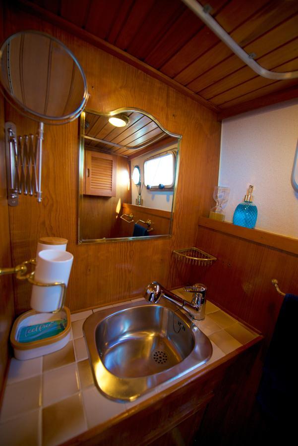 Homeboat-Maison Flottante Genebra Exterior foto